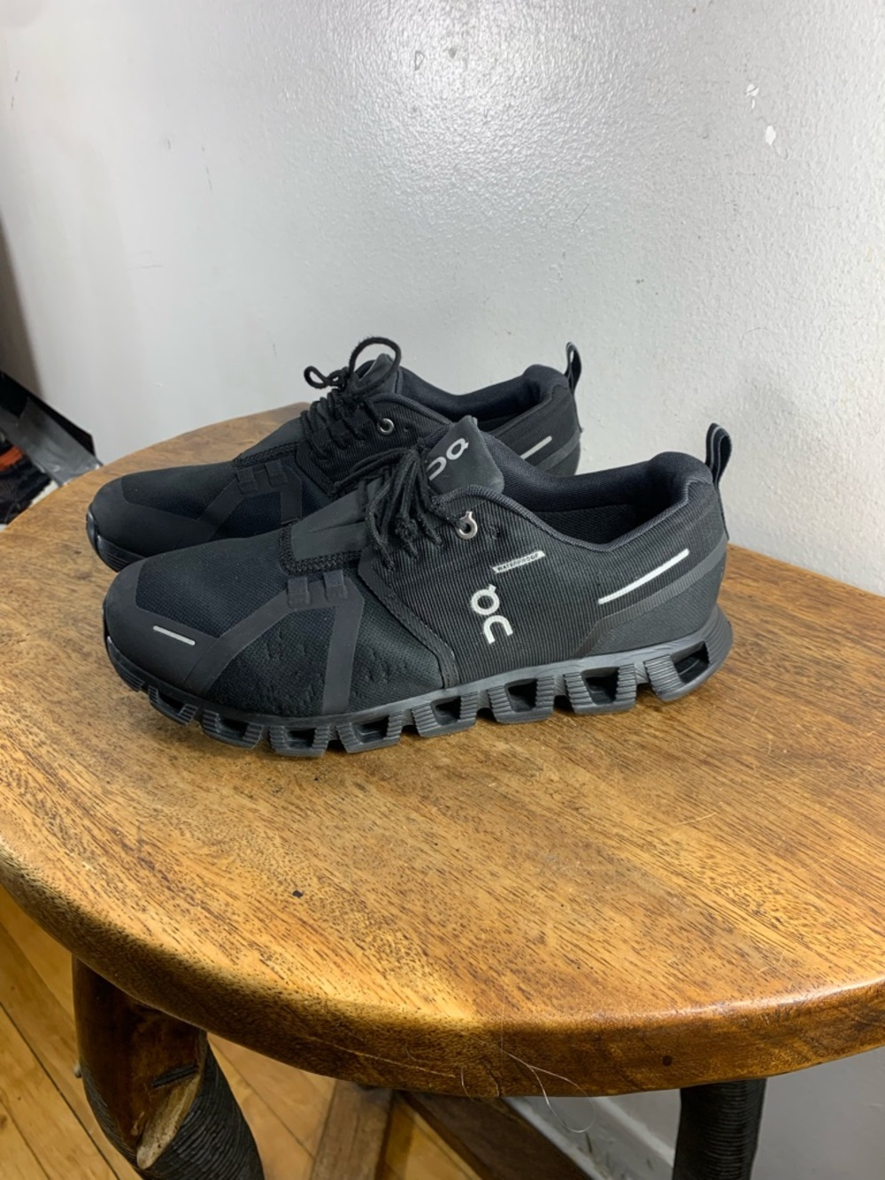 On cloud running walking  waterproof shoes